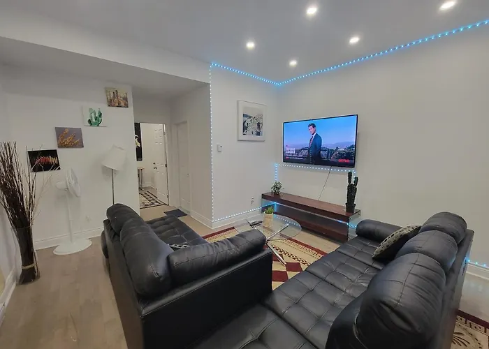 High Speed Internet - Amazing Loft In Central Montreal Apartment
