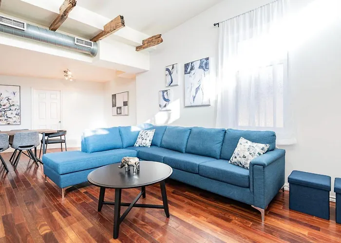 Spacious Terrace In Le Plateau Near Cafes & Parks Montreal