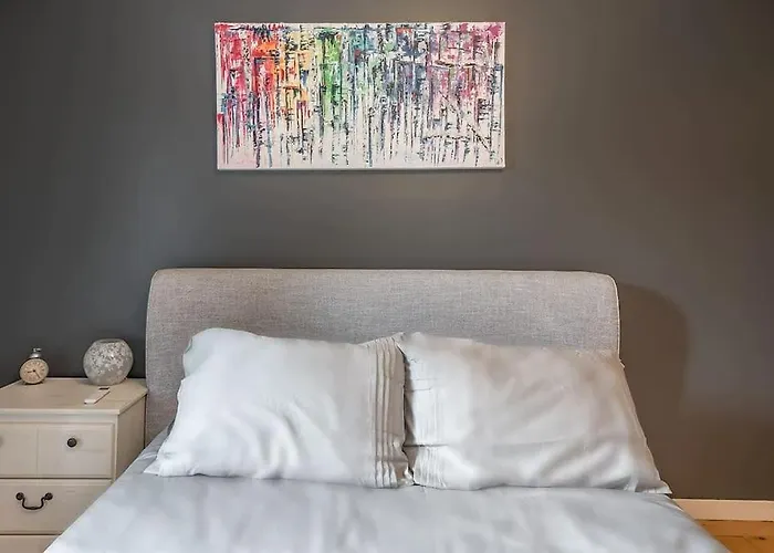 Prime Location - Best Apartment In Downtown Mtl Montreal
