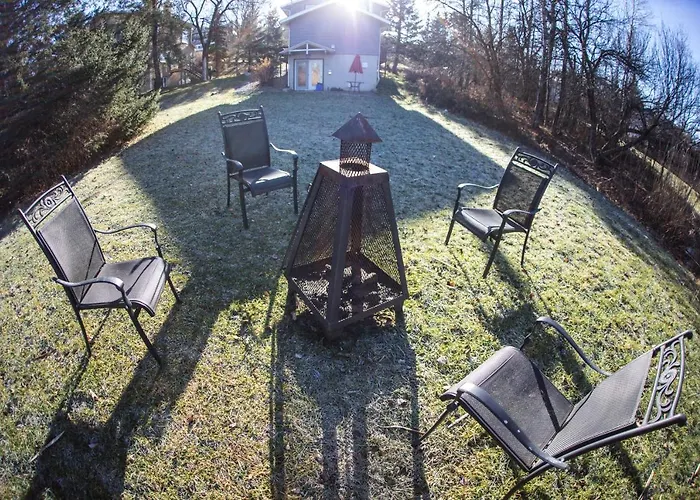 Le Montagnard, Auberge Hotel & Chalets Sutton