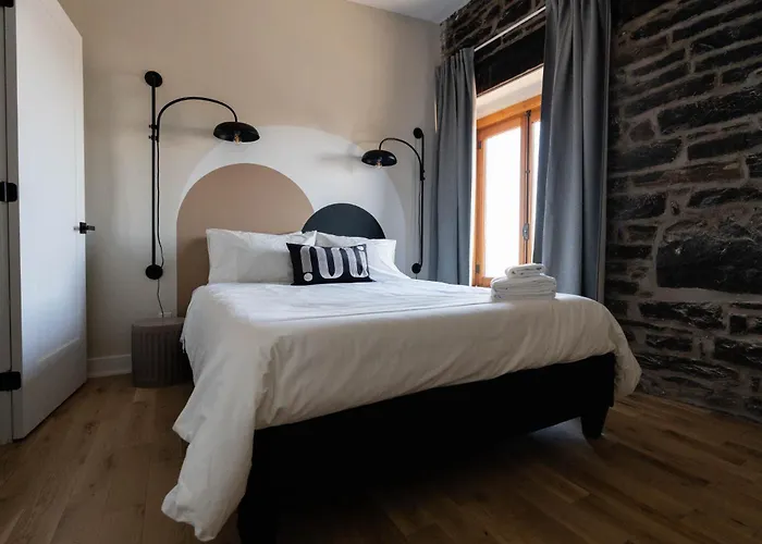Maison Place Royale By Luxury In Transit Montreal