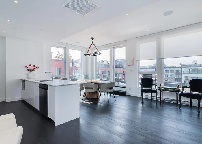 Le Se7T Penthouses Montreal
