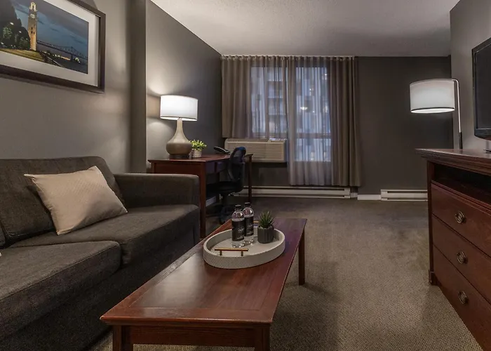 Montreal hotels near Musee des beaux-arts de Montreal