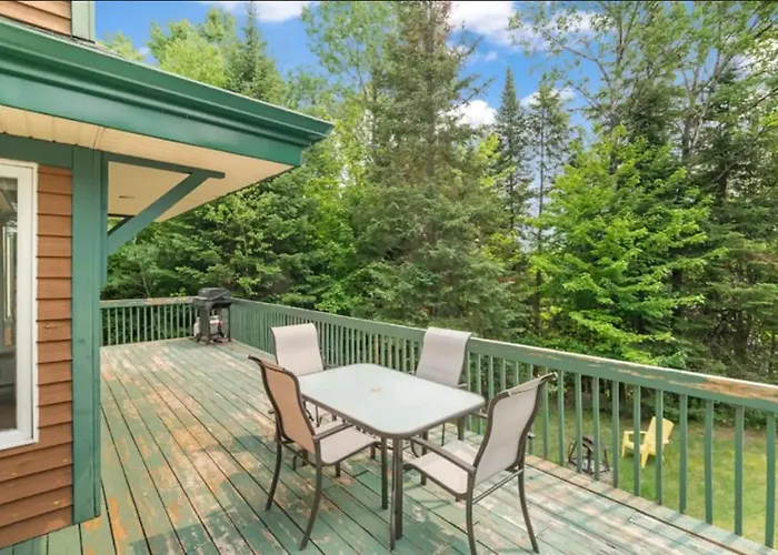 Townhouse On The Golf With Pool Access Villa Mont-Tremblant