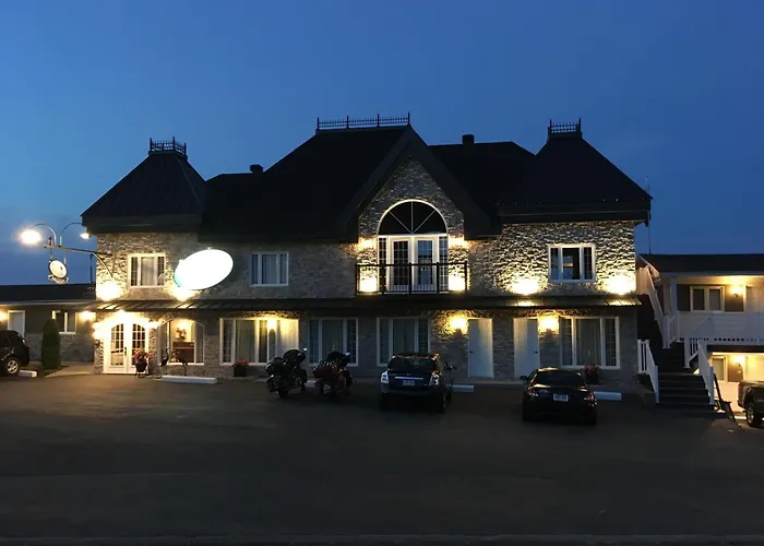 Temiscouata Sur Le Lac Hotels