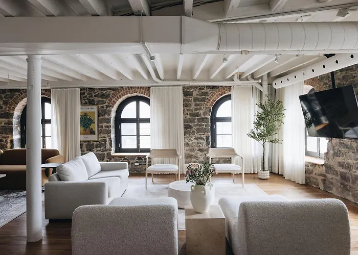 Montreal Vacation Rentals