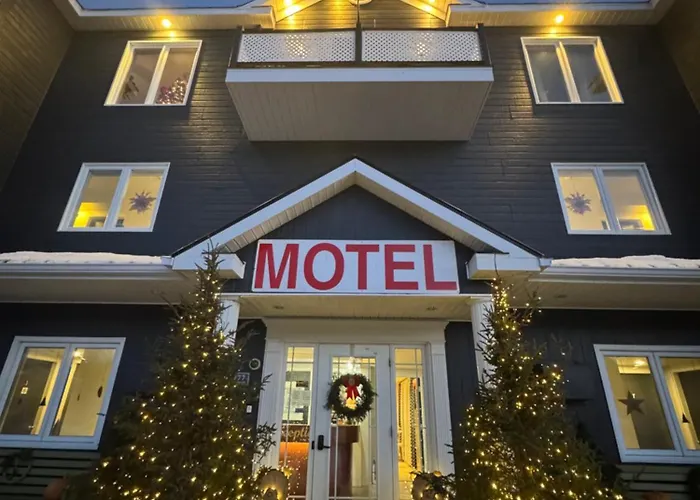 Saint-Simeon (Capitale-Nationale) Hotels