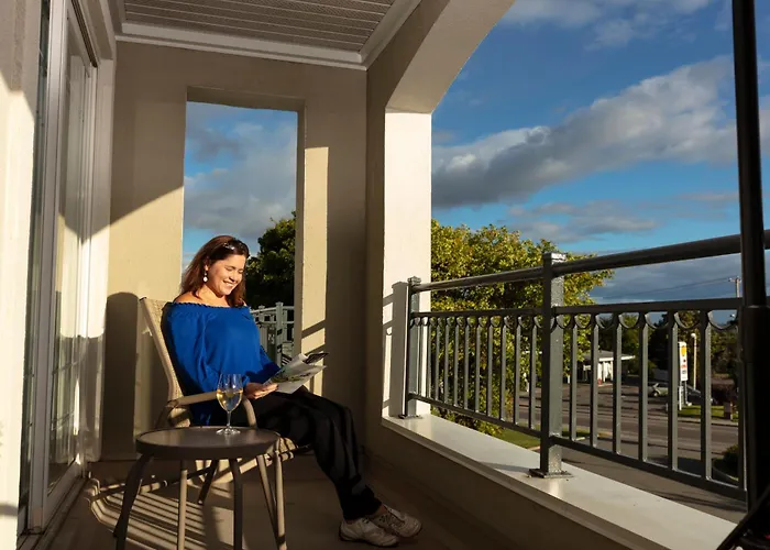 Best Western Premier Hotel Aristocrate Quebec City - 4 star Hotel