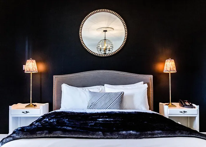 Manoir Becancourt Hotel