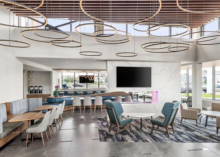 Laval Golf hotels