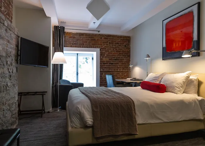 Hotel Le Priori Quebec City
