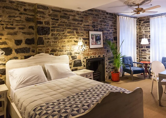 Quebec City Lodging 