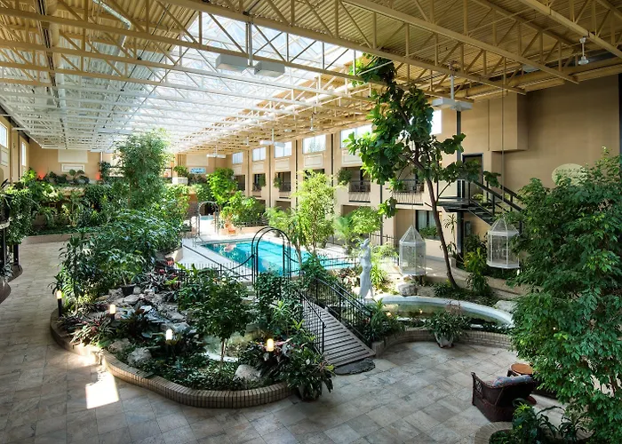 Montmagny Hotels