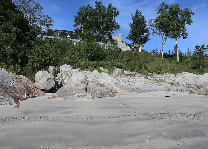 Hotel Le Manoir Baie-Comeau