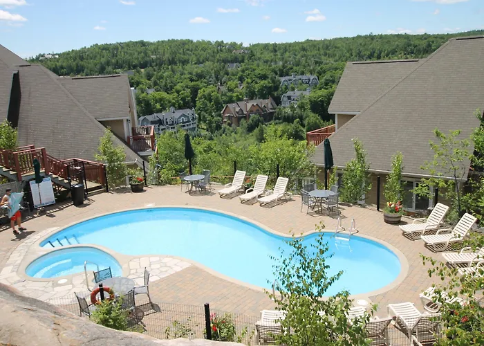 Pet friendly Les Haut Bois Condominiums -Rvmt Mont-Tremblant