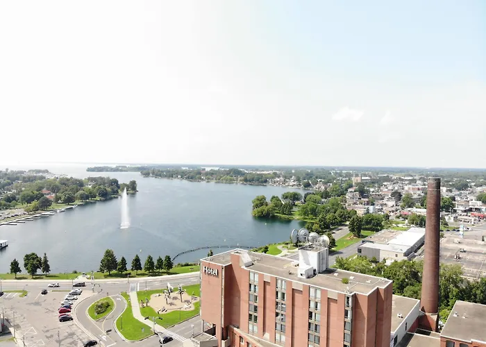 Salaberry-de-Valleyfield Hotels