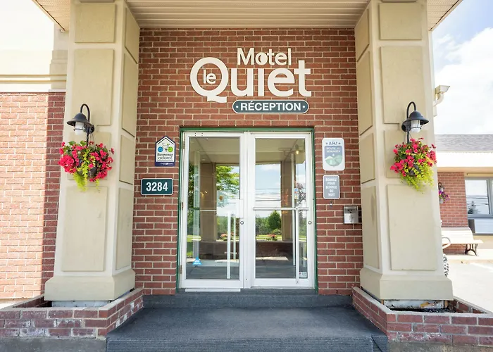 Lac-Megantic Hotels