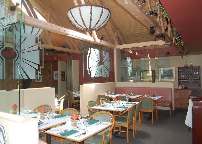 Nominingue Hotels
