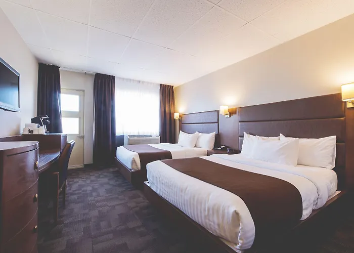 Val-d'Or 3 Star Hotels