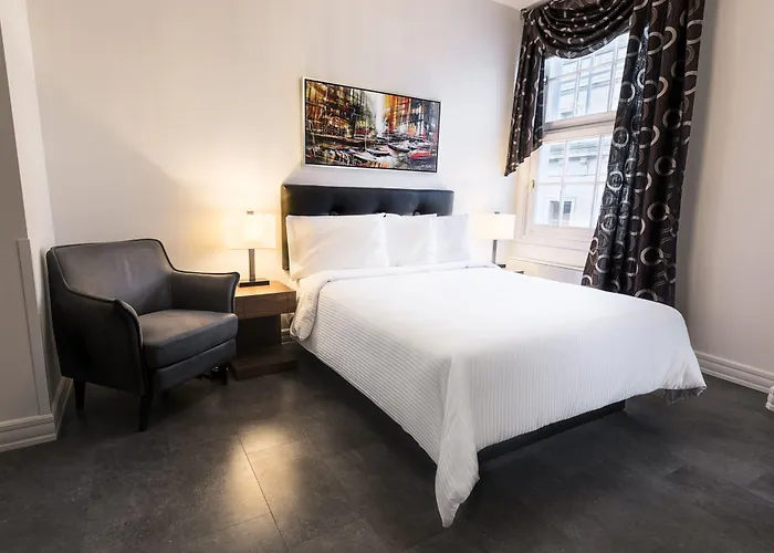 Quebec City hotels near Place Royale