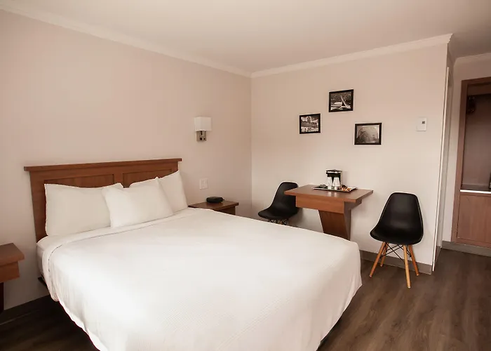 Motel Newstar Laval