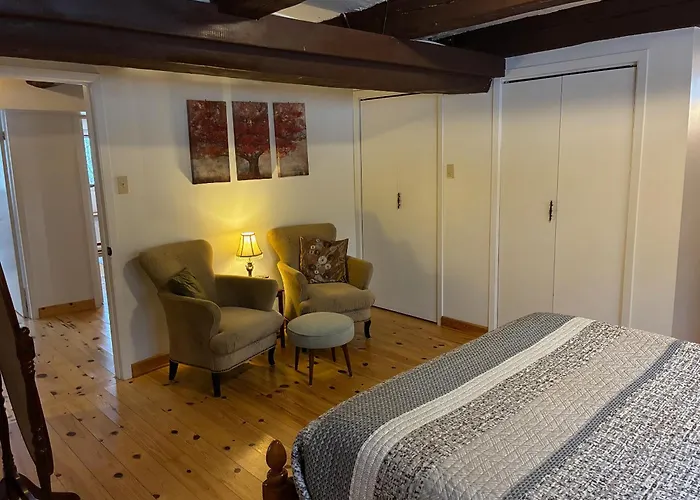 La Grange Country Inn Wakefield