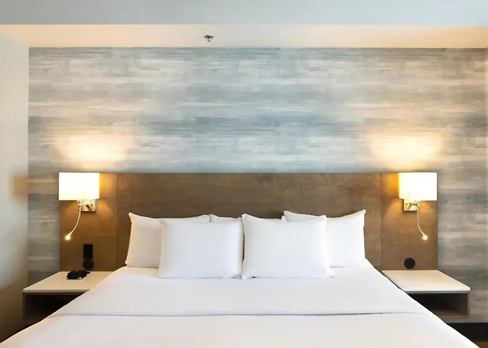 Levis Hotels
