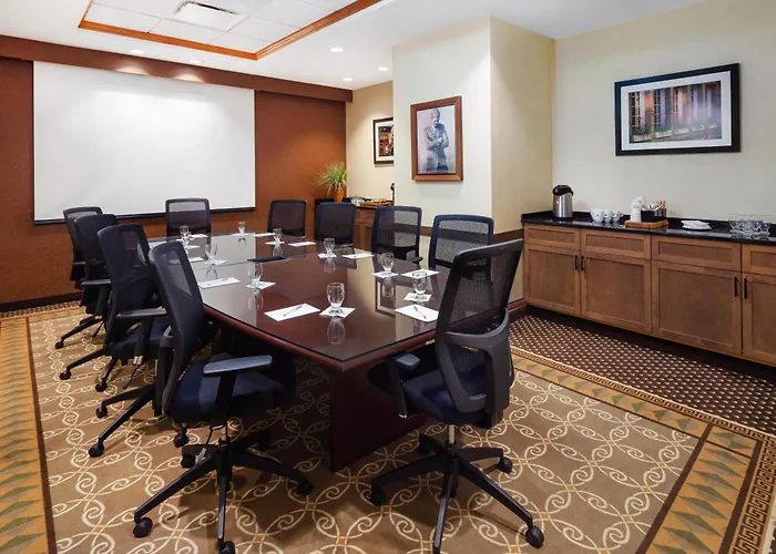 Hilton Garden Inn Montreal Centre-Ville