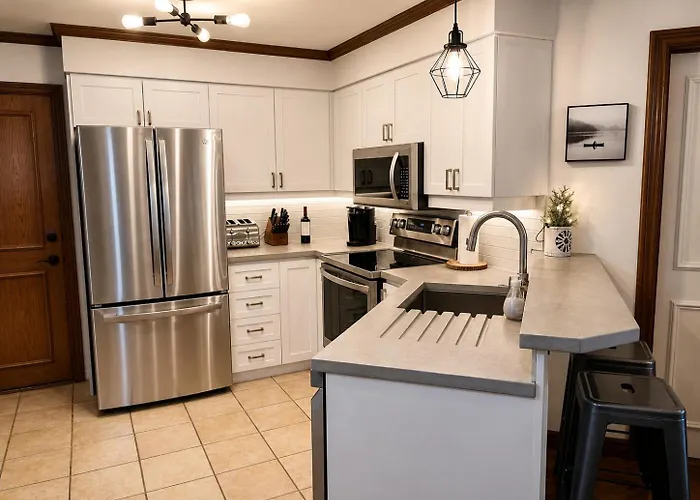 Superb Ski Inout - Ask About Summer Pool Access! Mont-Tremblant
