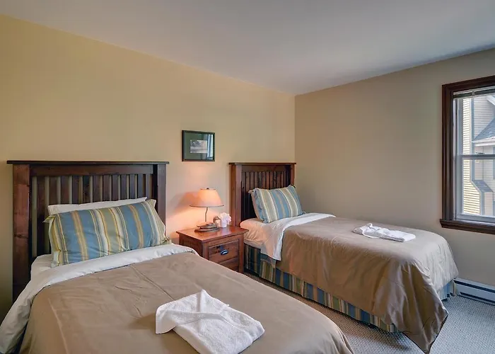 Pet friendly Aiglon By Chez Tremblant Apartment Mont-Tremblant