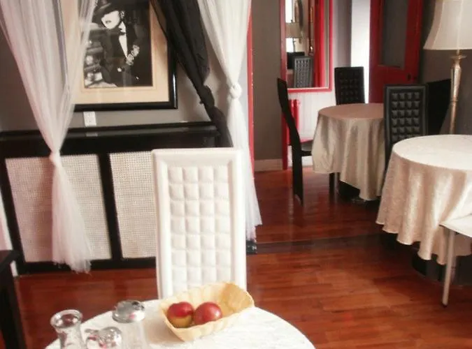 Celebrities Hotel Montreal