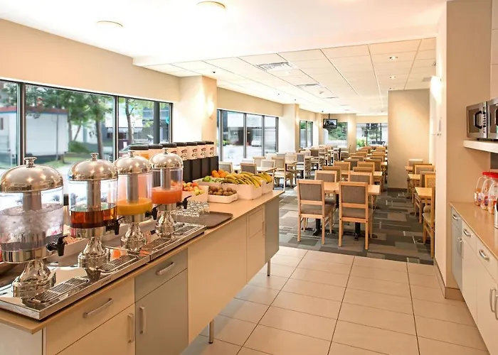 Montreal Dog Friendly Lodging and Hotels